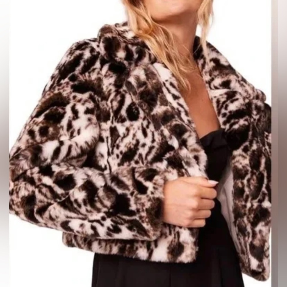 NWT Band of the Free Leopard Print Faux Fur Jacket M
